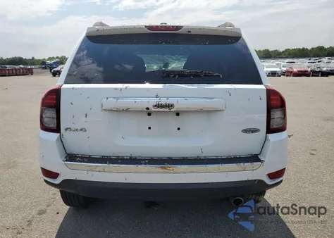 2016 Jeep Compass Latitude из США, поврежденный, VIN 1C4NJDEB9GD639355